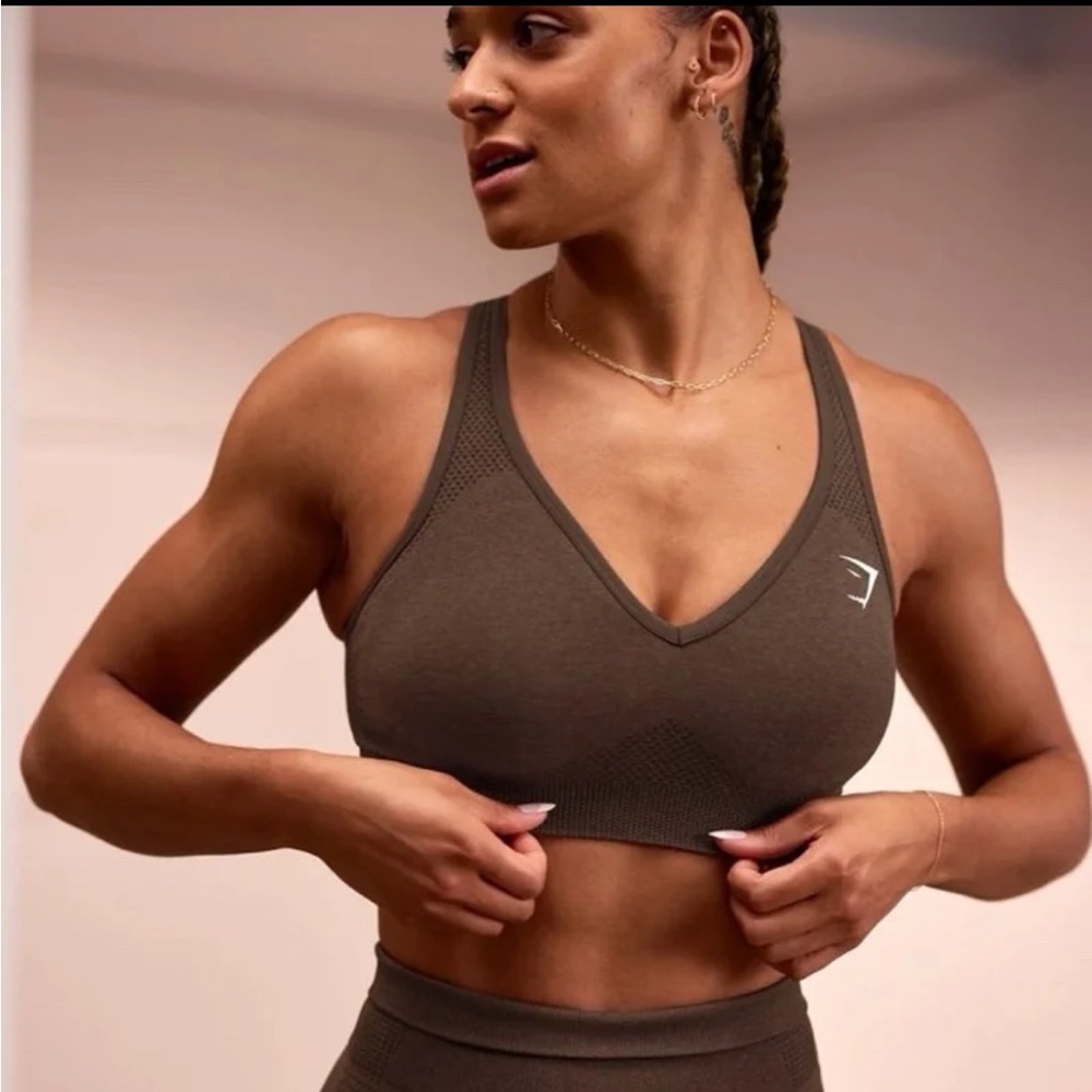 Gymshark set - Espresso Marl size small